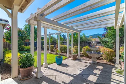 7541 Walnut Orchard Way, Santa Rosa, CA 95409 - Photo 24