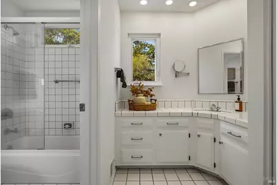 431 Oak Mesa Drive, Santa Rosa, CA 95409 - Photo 22