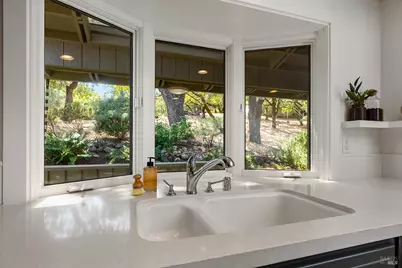 431 Oak Mesa Drive, Santa Rosa, CA 95409 - Photo 6