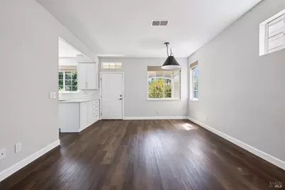 2032 Easton Drive, Petaluma, CA 94952 - Photo 4