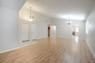 150 Bloom Dr, Dixon, CA 95620 - Photo 6