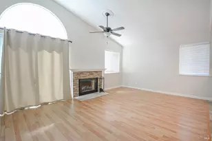 150 Bloom Dr, Dixon, CA 95620 - Photo 14