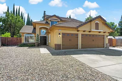 219 Berkshire Court, Vacaville, CA 95687 - Photo 6