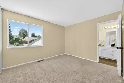 219 Berkshire Court, Vacaville, CA 95687 - Photo 66