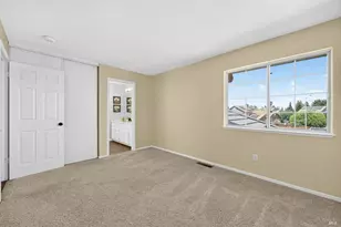 219 Berkshire Ct, Vacaville, CA 95687 - Photo 62