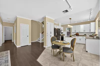 219 Berkshire Court, Vacaville, CA 95687 - Photo 30