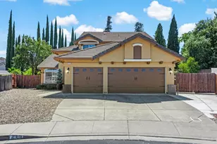 219 Berkshire Ct, Vacaville, CA 95687 - Photo 2