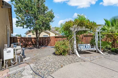 219 Berkshire Court, Vacaville, CA 95687 - Photo 90