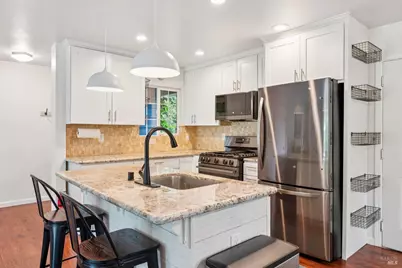 18344 Happy Lane, Sonoma, CA 95476 - Photo 4