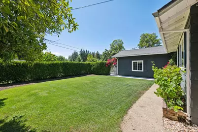 18344 Happy Lane, Sonoma, CA 95476 - Photo 2