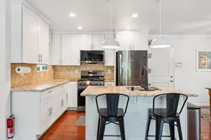 18344 Happy Ln, Sonoma, CA 95476 - Photo 14