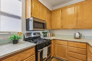 326 Commodore Dr, Richmond, CA 94804 - Photo 10