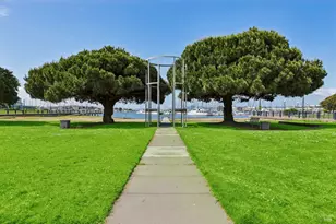 326 Commodore Dr, Richmond, CA 94804 - Photo 38