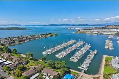 326 Commodore Drive, Richmond, CA 94804 - Photo 32