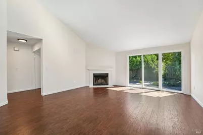 5059 Lakeview Circle, Fairfield, CA 94534 - Photo 14