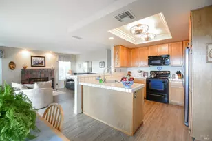 168 Breezewalk Dr, Vallejo, CA 94591 - Photo 12