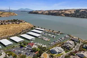 168 Breezewalk Dr, Vallejo, CA 94591 - Photo 62