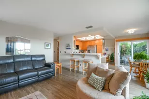 168 Breezewalk Dr, Vallejo, CA 94591 - Photo 16