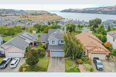 168 Breezewalk Drive, Vallejo, CA 94591 - Photo 8