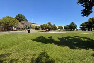 30431 Vanderbilt St, Hayward, CA 94544 - Photo 46