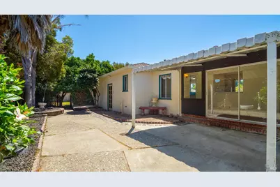 873 Blossom Way, Hayward, CA 94541 - Photo 32
