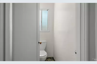 873 Blossom Way, Hayward, CA 94541 - Photo 16