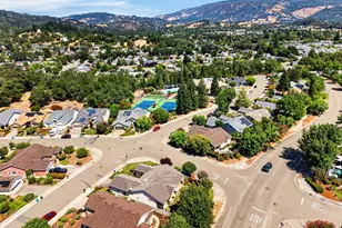 221 Red Mountain Dr, Cloverdale, CA 95425 - Photo 36