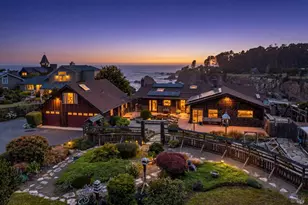 16861 Ocean Dr, Fort Bragg, CA 95437 - Photo 2