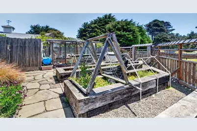 16861 Ocean Drive, Fort Bragg, CA 95437 - Photo 26