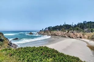 16861 Ocean Dr, Fort Bragg, CA 95437 - Photo 30