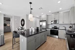 2195 Appian Dr, Pinole, CA 94564 - Photo 8