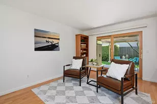 2 Oakhurst Pl, Santa Rosa, CA 95409 - Photo 16