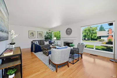 2 Oakhurst Place, Santa Rosa, CA 95409 - Photo 4