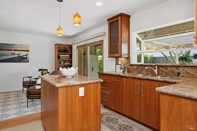 2 Oakhurst Place, Santa Rosa, CA 95409 - Photo 12