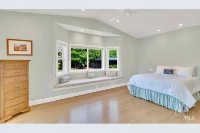 180 Apollo Court, Novato, CA 94947 - Photo 18