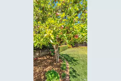 180 Apollo Court, Novato, CA 94947 - Photo 36
