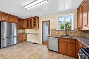 81 Buena Vista, Benicia, CA 94510 - Photo 12