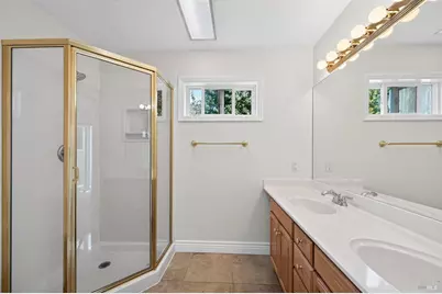 81 Buena Vista, Benicia, CA 94510 - Photo 18