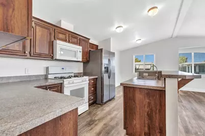 37 Catalpa Drive, Vallejo, CA 94589 - Photo 12