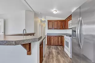 37 Catalpa Dr, Vallejo, CA 94589 - Photo 14