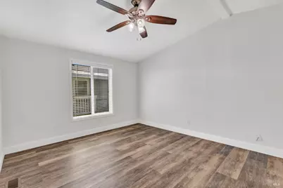 37 Catalpa Drive, Vallejo, CA 94589 - Photo 24