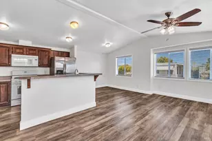 37 Catalpa Dr, Vallejo, CA 94589 - Photo 8