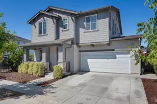 1605 Country Manor Dr, Santa Rosa, CA 95403 - Photo 2