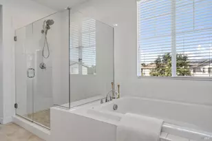 1605 Country Manor Dr, Santa Rosa, CA 95403 - Photo 16