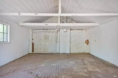 1050 Castle Road, Sonoma, CA 95476 - Photo 32