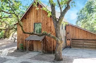 1050 Castle Rd, Sonoma, CA 95476 - Photo 4