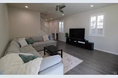1498 Cavendish Avenue, Santa Rosa, CA 95401 - Photo 8