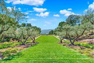 860 Meadowood Lane, Saint Helena, CA 94574 - Photo 8