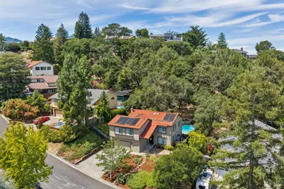 710 Arlington Circle, Novato, CA 94947 - Photo 2