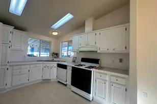 5830 Robin Hill Dr, Lakeport, CA 95453 - Photo 16